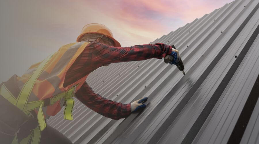 Expert Emergency Roof Repairs services in Lake Leelanau, MI